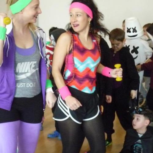 2 LL als Aerobic-Damen