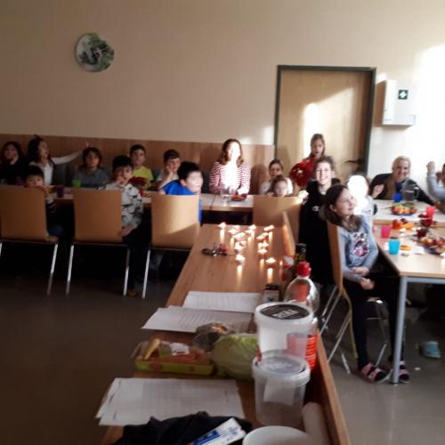 Kinder wurden mit einer Feier überrascht